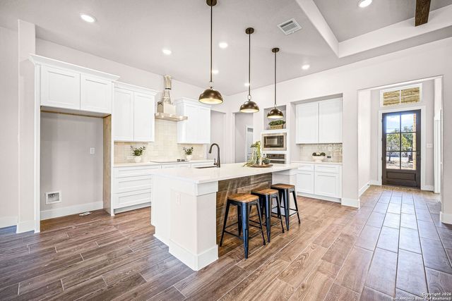 742 Rayner Ranch, Spring Branch, TX 78070