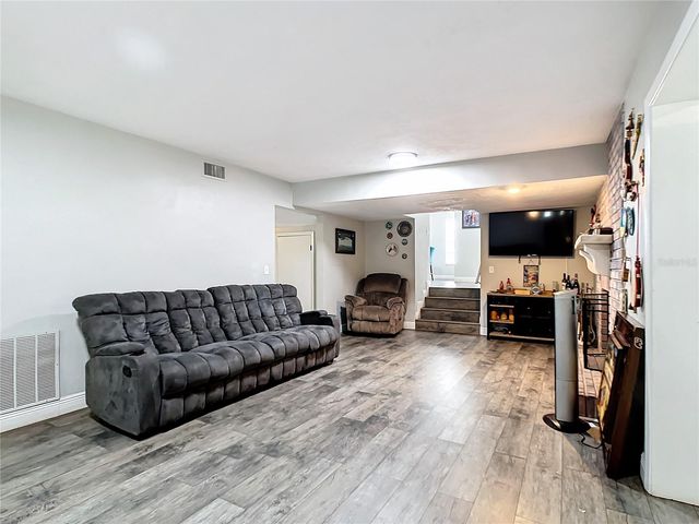 2175 SANTA PAULA DR, Dunedin, FL 34698