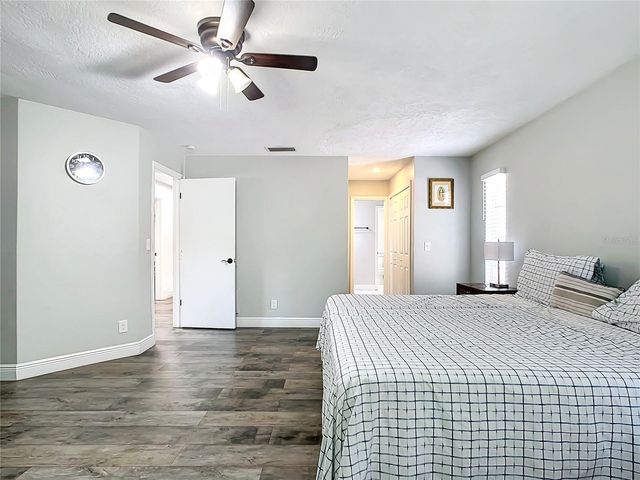 2175 SANTA PAULA DR, Dunedin, FL 34698