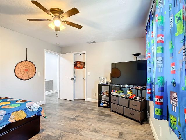 2175 SANTA PAULA DR, Dunedin, FL 34698