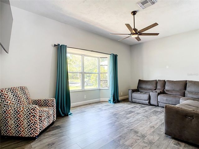 2175 SANTA PAULA DR, Dunedin, FL 34698