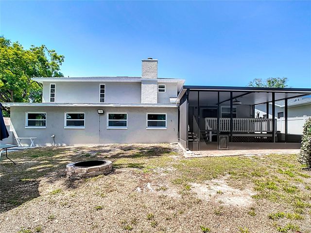 2175 SANTA PAULA DR, Dunedin, FL 34698