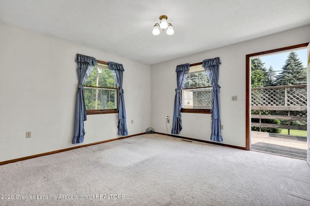 4360 Drumheller Road, Bath, MI 48808
