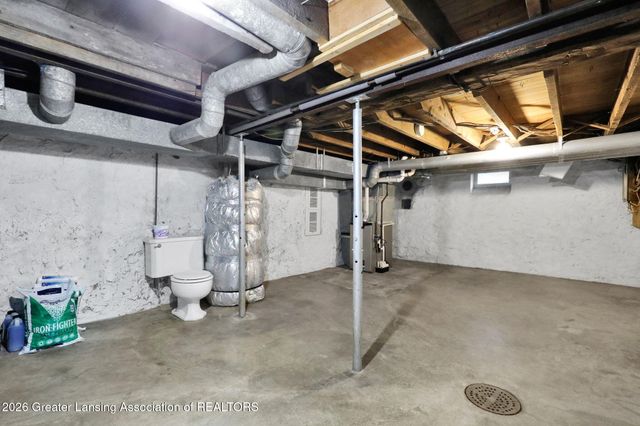 4360 Drumheller Road, Bath, MI 48808