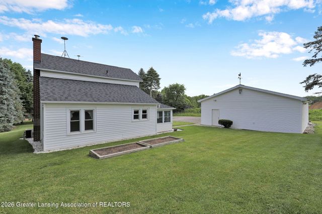 4360 Drumheller Road, Bath, MI 48808