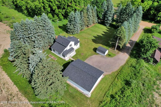 4360 Drumheller Road, Bath, MI 48808