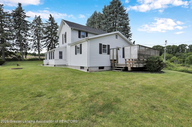 4360 Drumheller Road, Bath, MI 48808