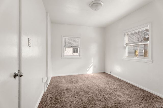 444 W Fairfax Avenue, Fort Wayne, IN 46807