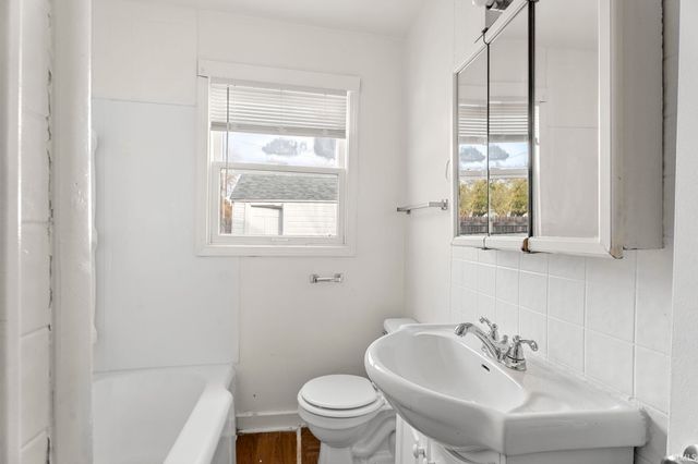 444 W Fairfax Avenue, Fort Wayne, IN 46807