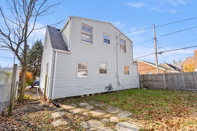 444 W Fairfax Avenue, Fort Wayne, IN 46807