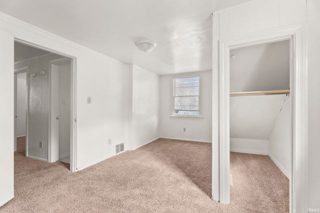 444 W Fairfax Avenue, Fort Wayne, IN 46807