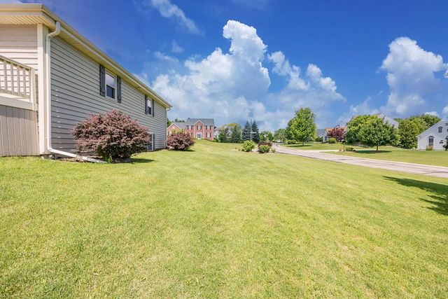 N102W14659 Providence COURT, Germantown, WI 53022