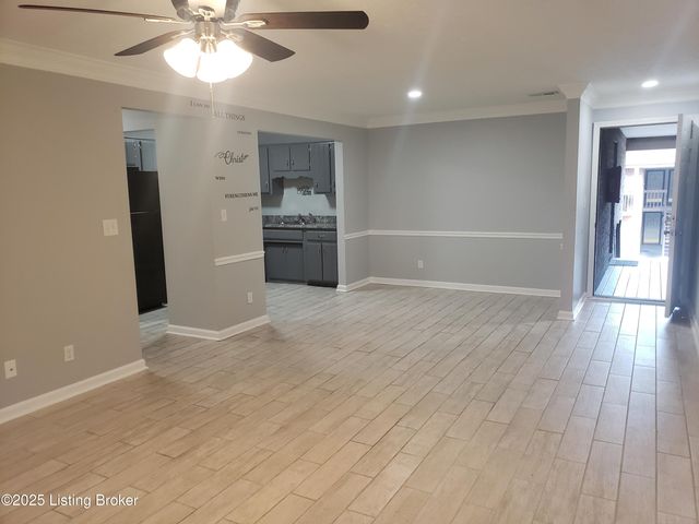 100 E Florence Ave 7, Louisville, KY 40214