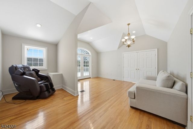 11 N Pocono Rd, Mountain Lakes Boro, NJ 07046