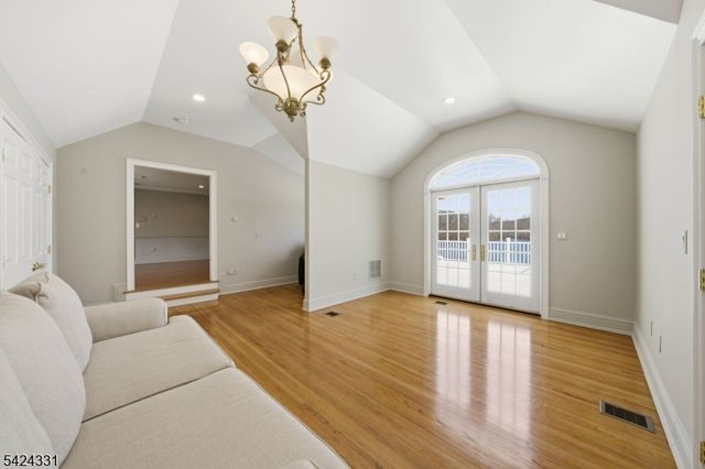 11 N Pocono Rd, Mountain Lakes Boro, NJ 07046