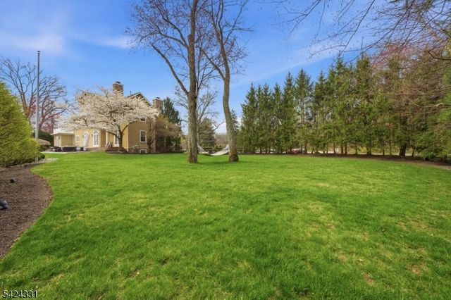 11 N Pocono Rd, Mountain Lakes Boro, NJ 07046