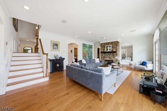 11 N Pocono Rd, Mountain Lakes Boro, NJ 07046