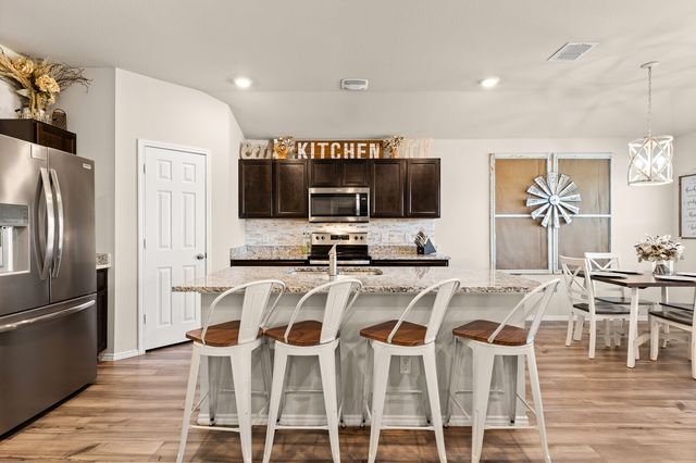 7209 Canadian Drive, China Spring, TX 76633