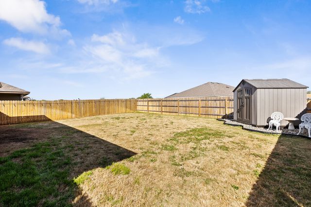 7209 Canadian Drive, China Spring, TX 76633