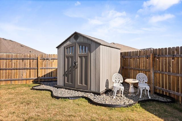 7209 Canadian Drive, China Spring, TX 76633