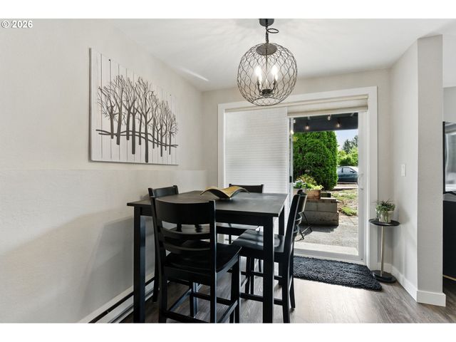 47 EAGLE CREST Dr 53, Lake Oswego, OR 97035