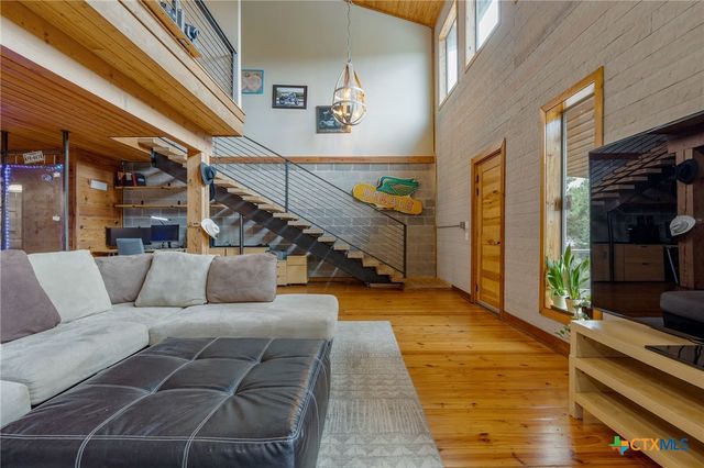 10104 Vassar Road, Jonestown, TX 78645