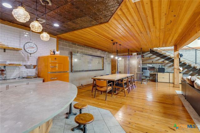 10104 Vassar Road, Jonestown, TX 78645