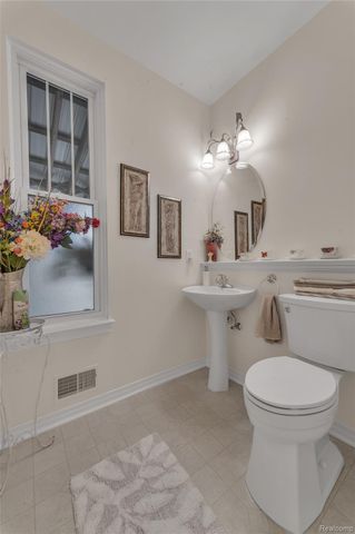 26738 Canterbury Circle, Huron Charter Township, MI 48164