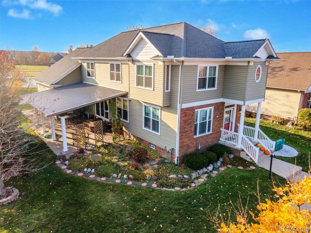 26738 Canterbury Circle, Huron Charter Township, MI 48164