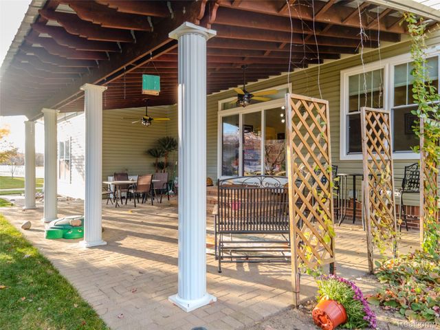 26738 Canterbury Circle, Huron Charter Township, MI 48164