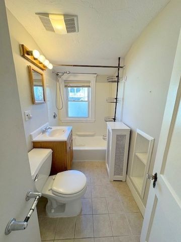 114R Fremont Avenue 114R, Everett, MA 02149