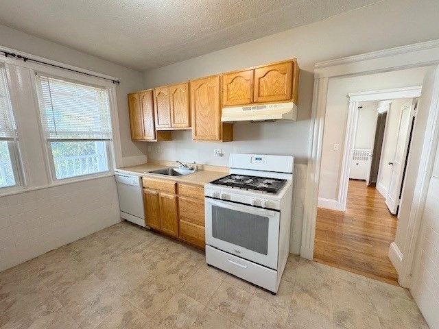 114R Fremont Avenue 114R, Everett, MA 02149