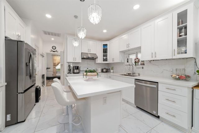 3430 Shadowwalk Drive, Houston, TX 77082