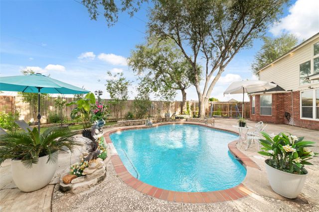 3430 Shadowwalk Drive, Houston, TX 77082