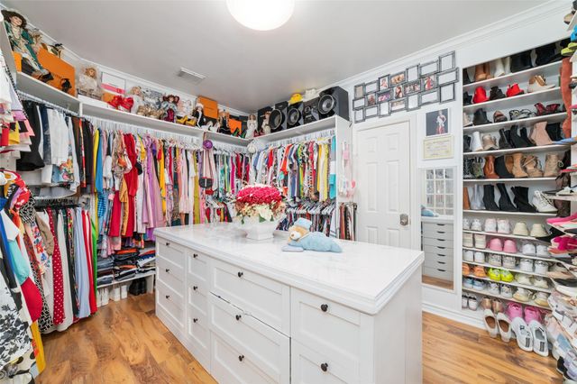 3430 Shadowwalk Drive, Houston, TX 77082