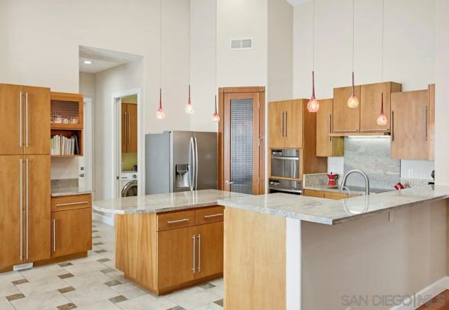 13620 Holly Oak Way, Poway, CA 92064