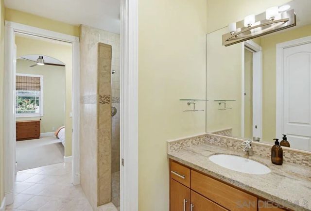 13620 Holly Oak Way, Poway, CA 92064