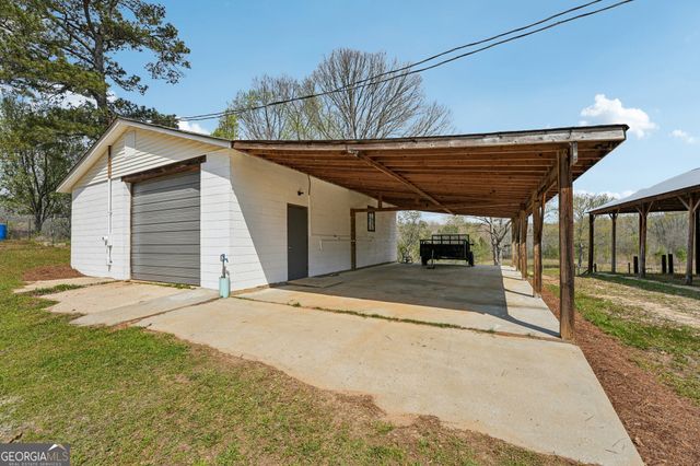 9902 Highway 16, Senoia, GA 30276
