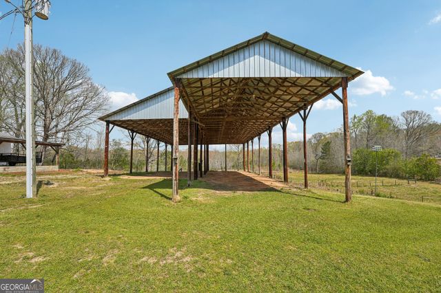 9902 Highway 16, Senoia, GA 30276