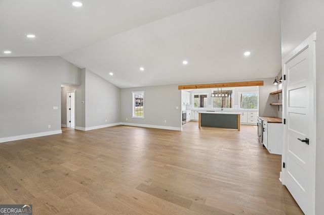 9902 Highway 16, Senoia, GA 30276