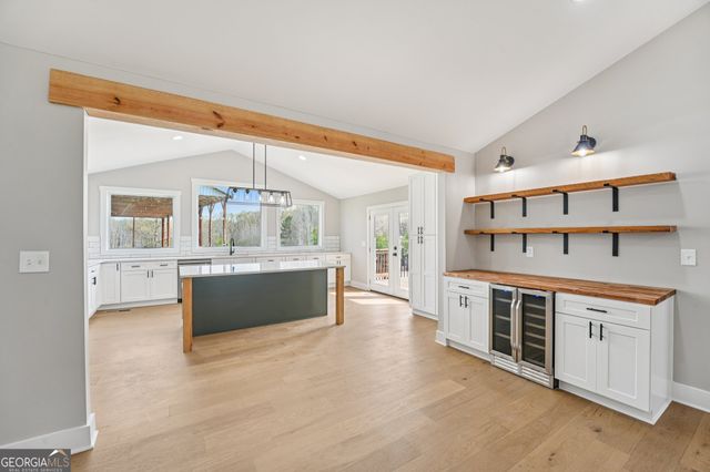 9902 Highway 16, Senoia, GA 30276