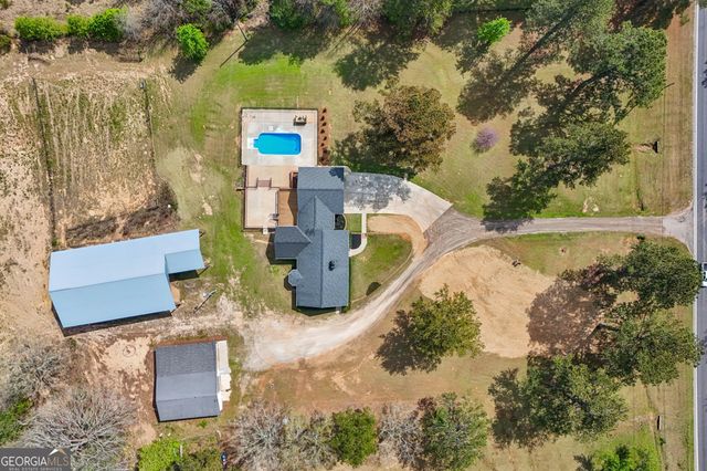 9902 Highway 16, Senoia, GA 30276