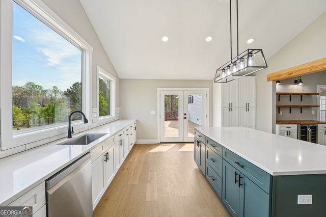 9902 Highway 16, Senoia, GA 30276