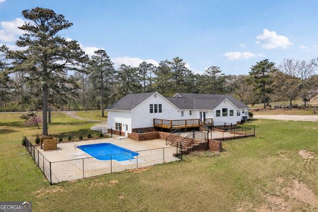 9902 Highway 16, Senoia, GA 30276