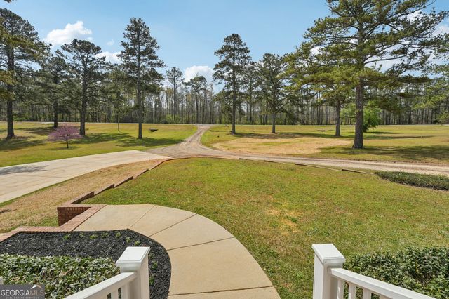 9902 Highway 16, Senoia, GA 30276