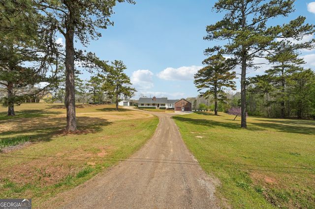 9902 Highway 16, Senoia, GA 30276