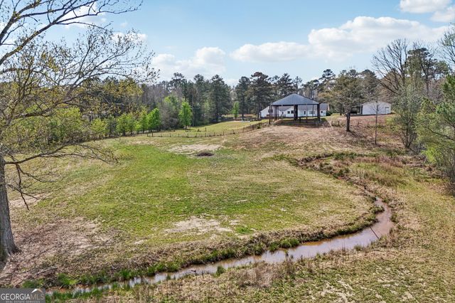 9902 Highway 16, Senoia, GA 30276