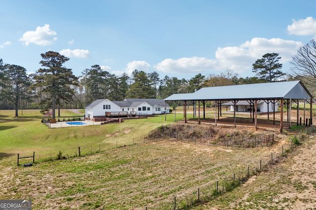 9902 Highway 16, Senoia, GA 30276