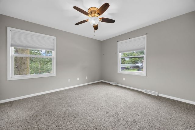 1339 E Bloomington Street, Iowa City, IA 52245
