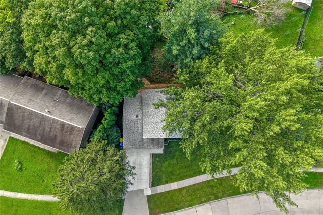 1339 E Bloomington Street, Iowa City, IA 52245